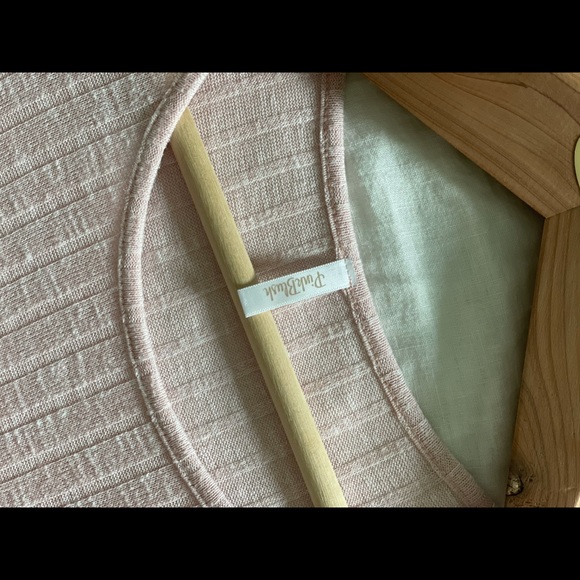 Pink blush maternity sweater! Super comfy and great for fall!  great condition! - Picture 3 of 3